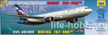7005    767-300 / Boeing 767-300tm Civil airliner