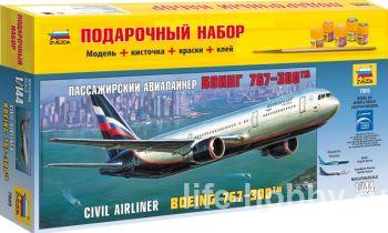 7005    767-300 / Civil airliner Boeing 767-300