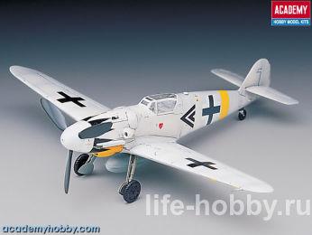 12454  Messerschmitt Bf109G-14 ( Bf.109G-14)