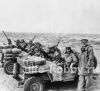 6745   1/4-         (  ) / WWII British Army SAS 1/4-Ton 4x4 Patrol Car w/2 figures