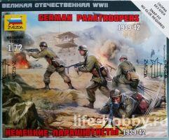 6136   1939-1942 / German Paratroopers 1939-1942