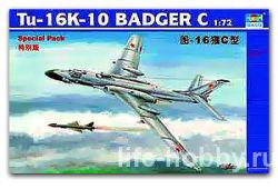 01613 TU-16K-10 Badger C